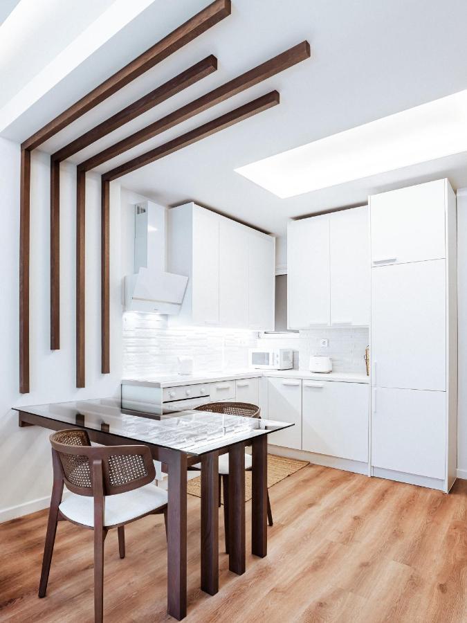 Luxury Apartment In The Heart Of The City - 1Br アテネ エクステリア 写真